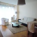Champs Elysees Cosy 2 Bedrooms Flat, 80M2