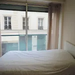 Champs Elysees Cosy 2 Bedrooms Flat, 80M2